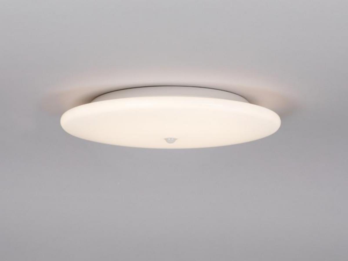 Pinta-asennusvalaisin Hide-a-lite Moon Slim - PINTA-ASENNUSVALAISIN MOON IP44 1700lm 17,5W 3/4K WH PIR