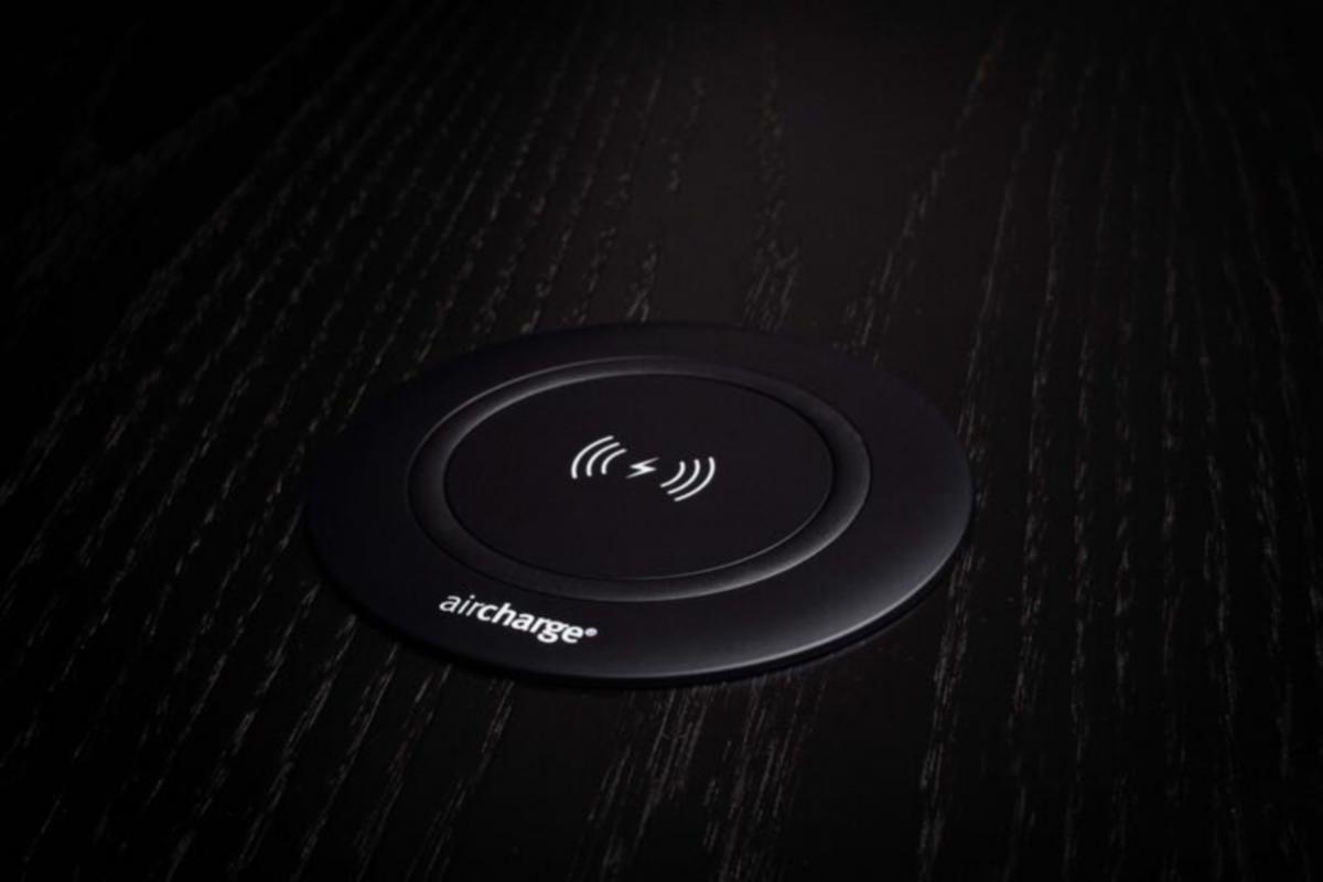 Latausalusta Bachmann Langaton - LATAUSALUSTA BACHMANN AIRCHARGE LANGATON LATURI