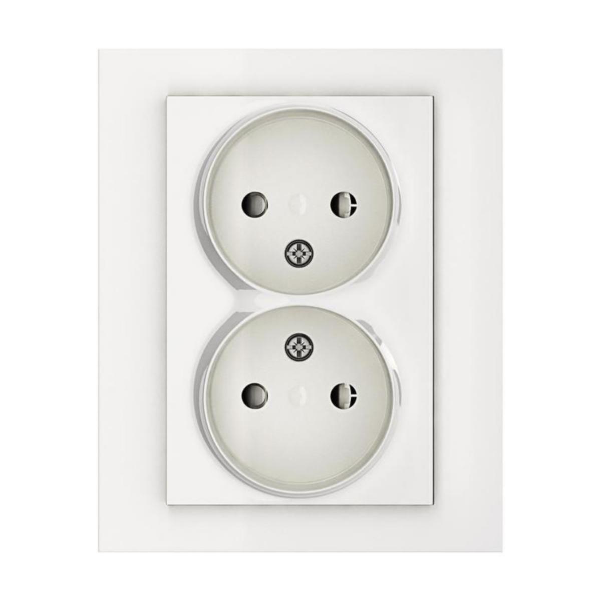 Pistorasia ELKO Plus 2 ja 3 upotettava - PISTORASIA ELKO PLUS 2N/16A/250V/IP20 UPJ VAL