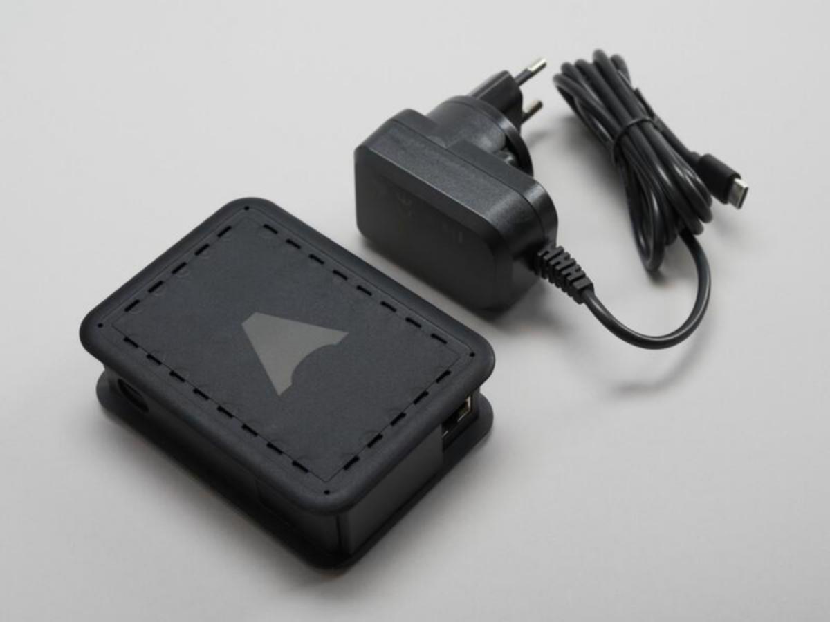 Ohjausyksikkö Hide-a-lite Casambi - OHJAUSYKSIKKÖ CASAMBI CLOUD GATEWAY POE