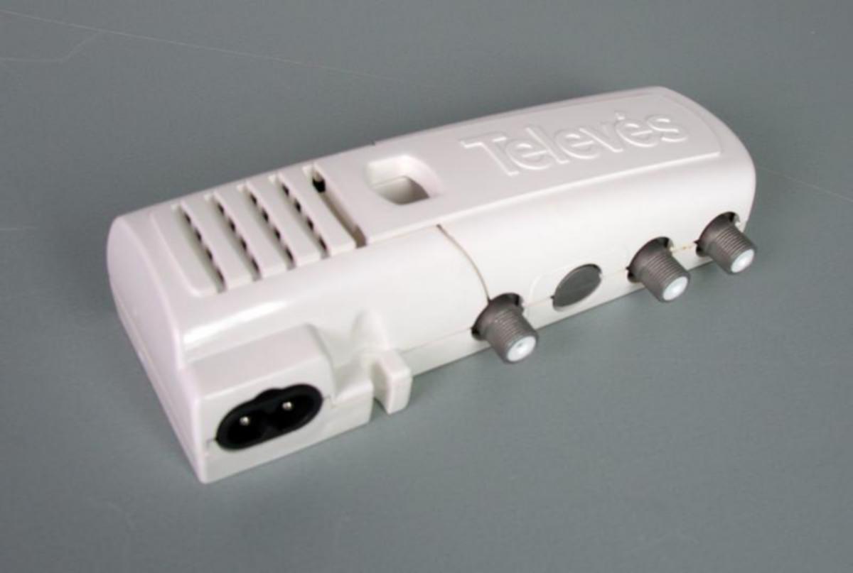 Virtalähde Finnsat Televes - VIRTALÄHDE FINNSAT 24VDC / 130MA, 2XOUT