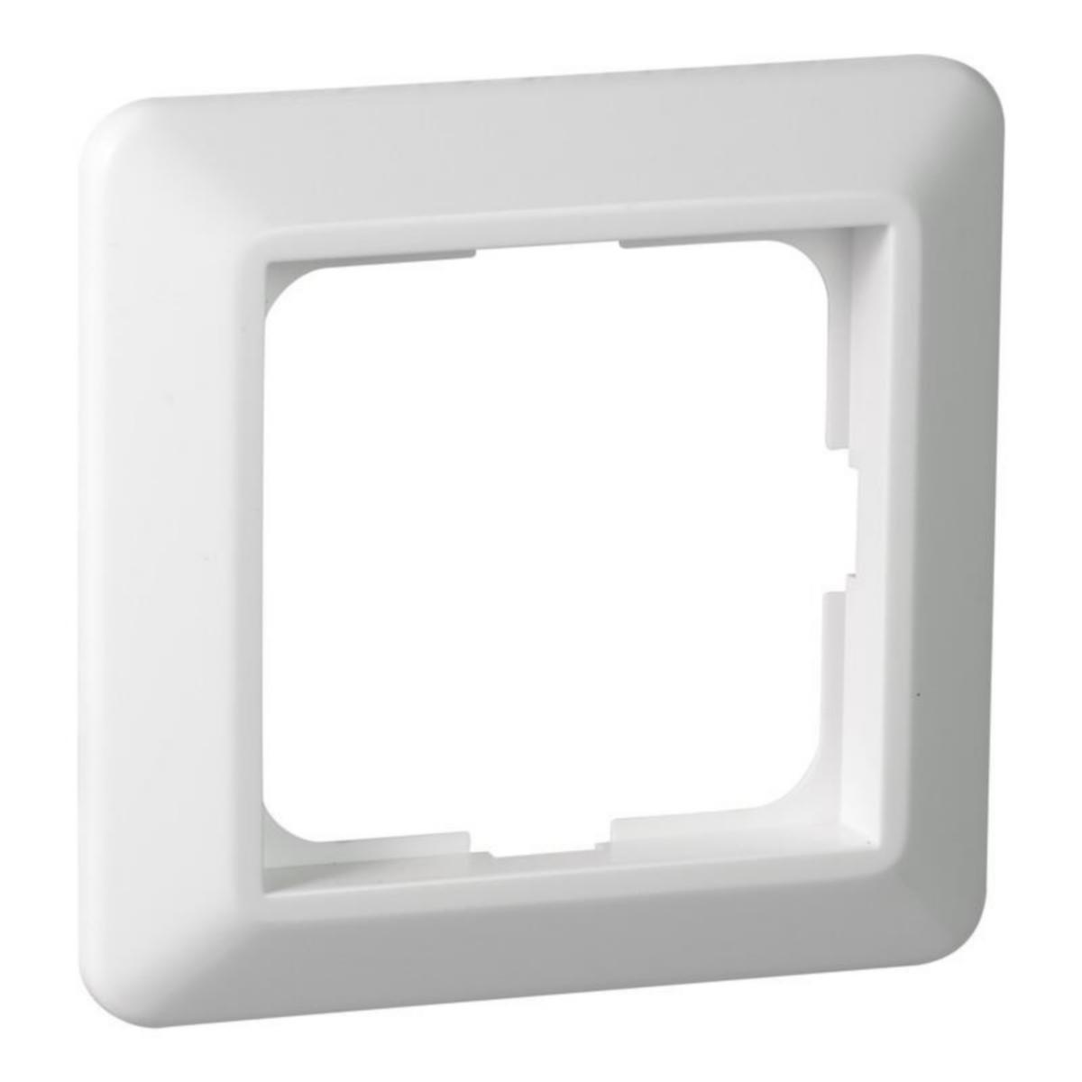 Peitelevy ELKO RS16 kytkimille ja keskiölevyllisille pistorasioille - PEITELEVY ELKO RS16 1OS/IP20/84MM VAL