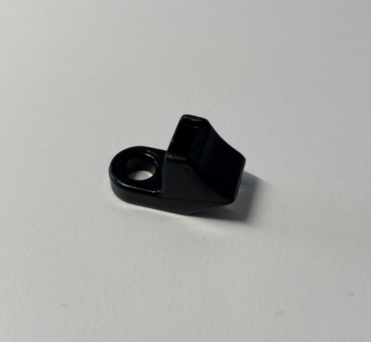 Johdinsideankkuri ruuvikiinnityksellä Hellermann - JOHDINSIDEANKKURI HELLERMANN CL8 12,5X27,3 MUS