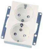 Pistorasia ELKO upotettava keskiölevyllä maadoitettu