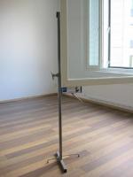 Ikkunatuki sivusaranoiduille ikkunoille