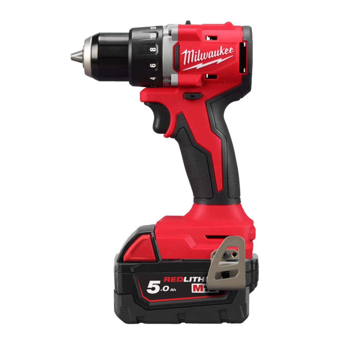 Akkuporakone/ruuvinväännin Milwaukee M18 BLDDRC-502C - AKKUPORAKONE MILWAUKEE M18 BLDDRC-502C
