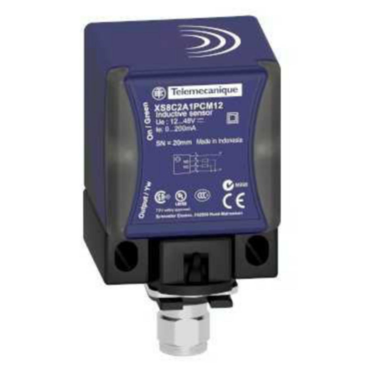 Induktiivinen tunnistin Telemecanique OsiSense XS7C-sarja 40 x 40 x 70 - INDUKTIIVINEN TUNN. 40X40X70 XS7C2A1PAM12 PNP NO M12 SN15MM