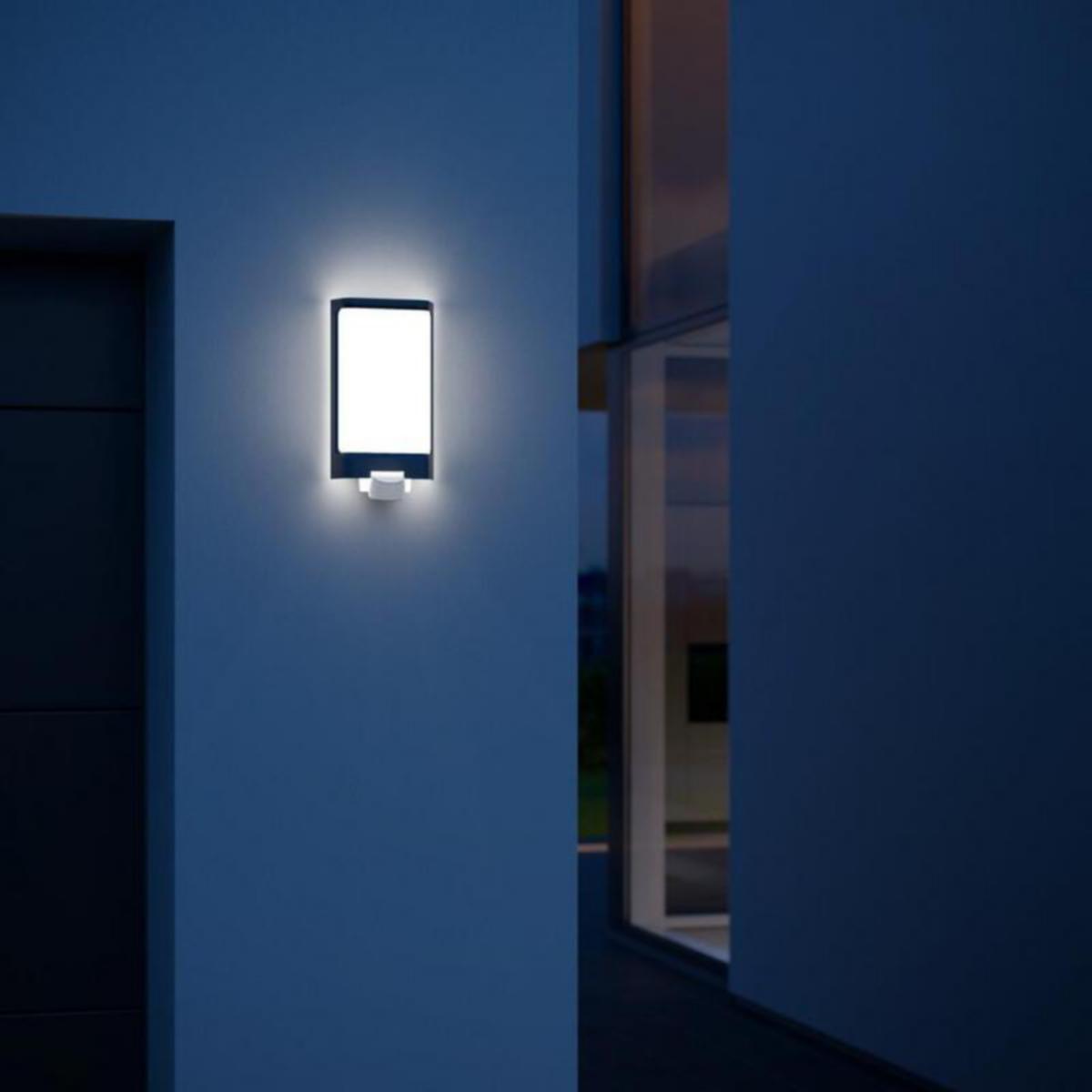 Seinävalaisin ulko Steinel - TUNNISTINVALAISIN STEINEL L 240 S LED 9,3W 3K IP44 ANT