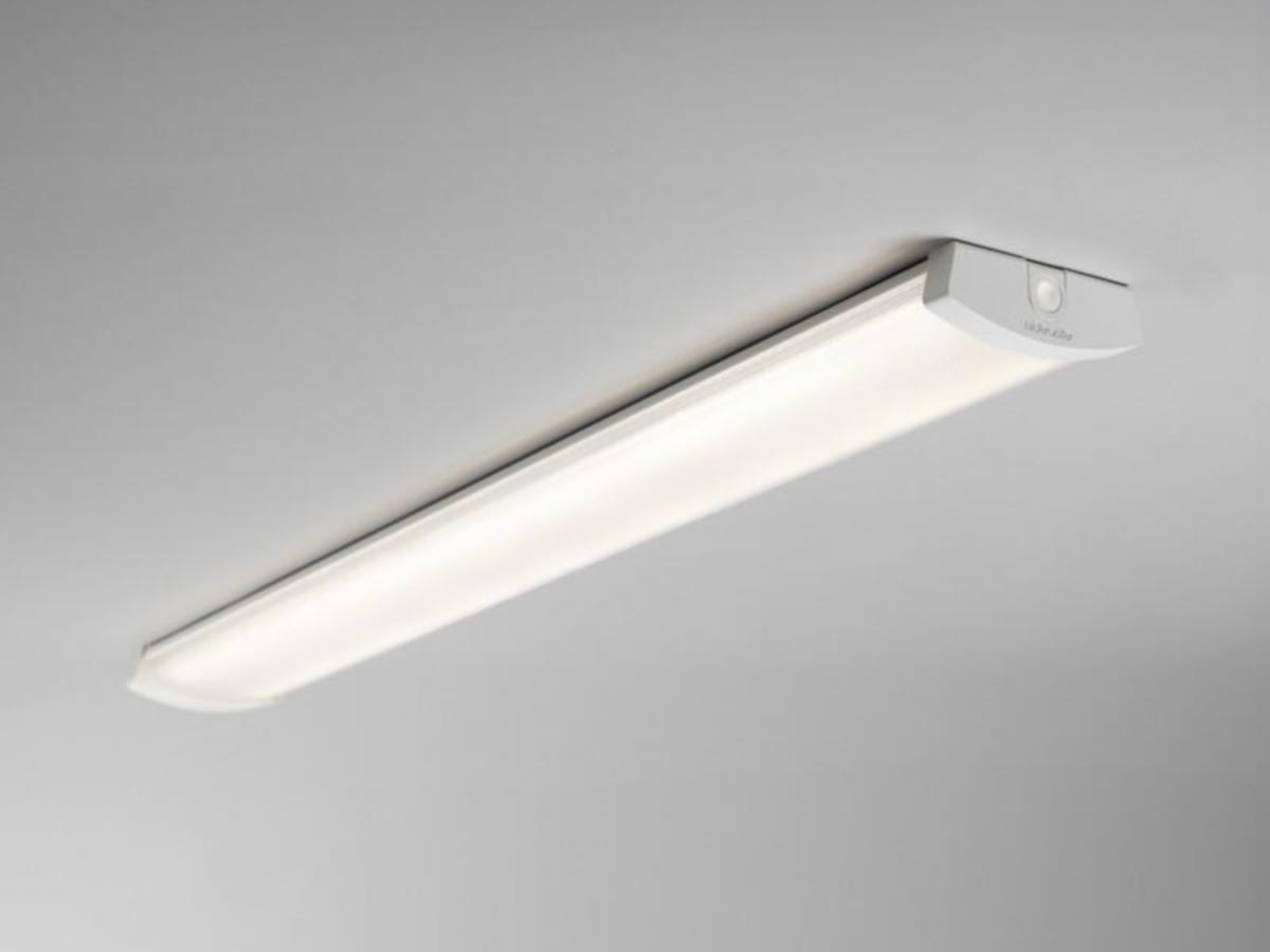Teollisuusvalaisin roiskevesi Hide-a-lite Liteline G2 - TEOLLISUUSVALAISIN LITELINE G2 IP44 5400LM 34W 3/4K WH SC