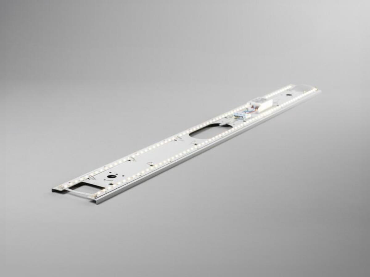 Sähköinen lisätarvike Hide-a-lite ReLine - SÄHKÖINEN LISÄTARV RELINE IP20 5200LM 39W 3/4K 1200MM