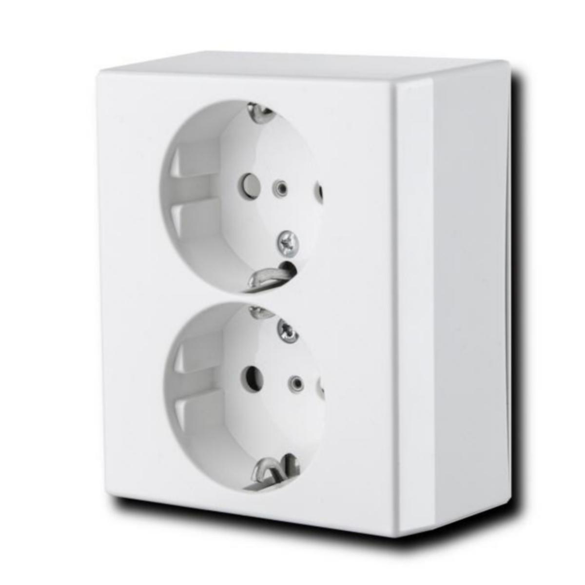 Pistorasia Ensto Intro 2-osainen IP21 - PISTORASIA ENSTO INTRO 2S/16A/IP21 PPJ VAL