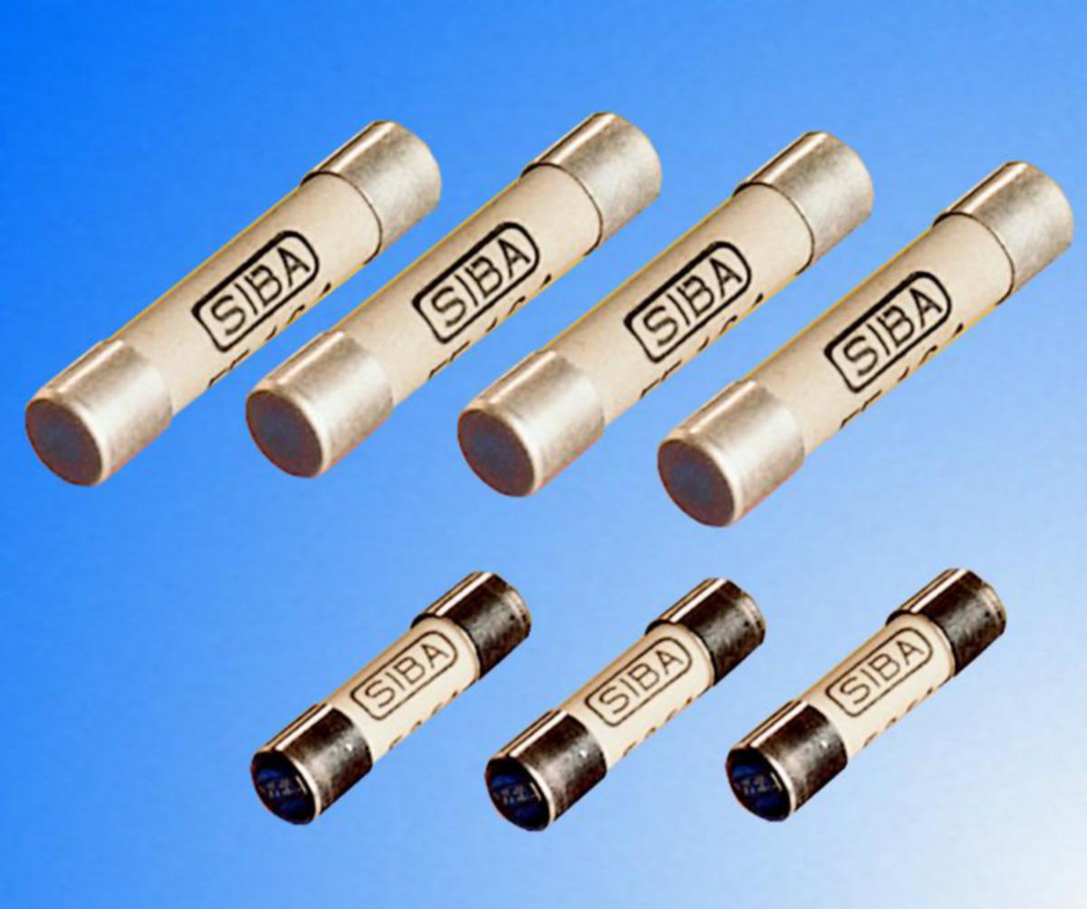 Putkisulake keraaminen UR Siba FF 6,35x32mm 500V - PUTKISULAKE KER. UR HELLERMANN UR 6,35X32MM 12,5A 500V