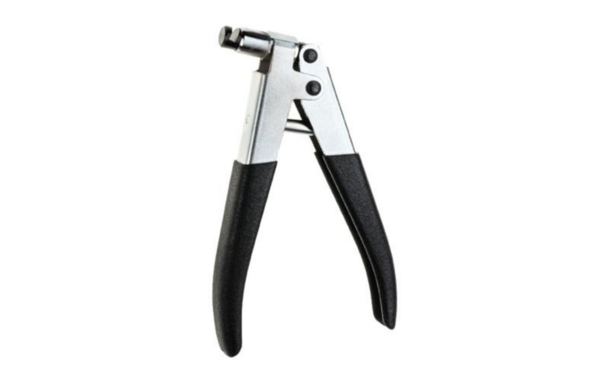 Jakorasiatarvike SG Install - JAKORASIATARVIKE INSTALL REIKÄPIHDIT