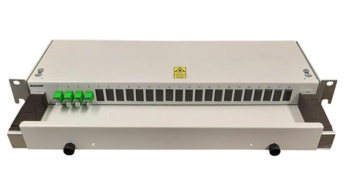 Paneeli-esikytketty Naficon Kaappitarvike - PANEELI-ESIKYTKETTY NAFICON PAN. 19 SCA/- 4SMT 1,5M