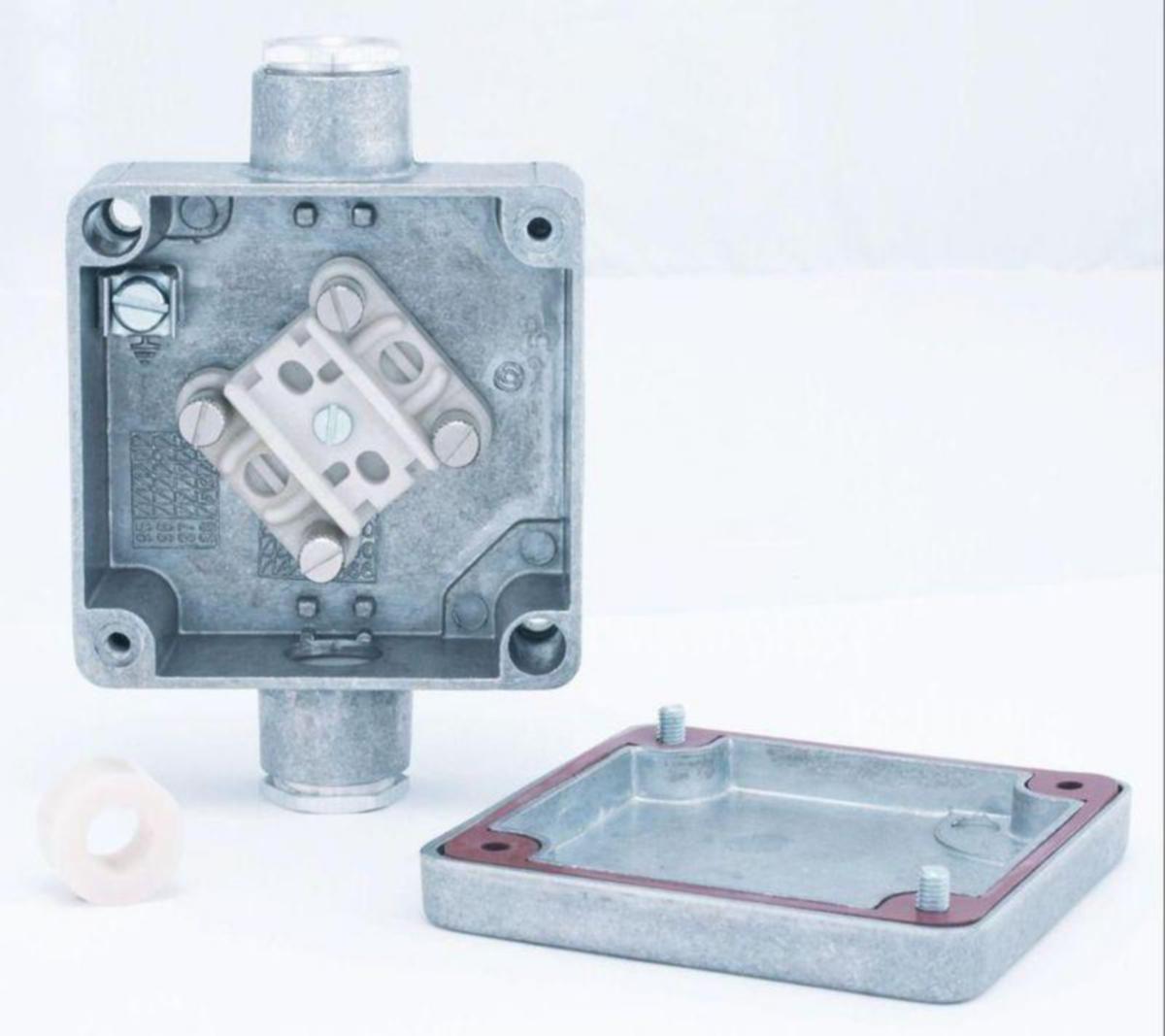 Jakorasia Selcast 2,5mm² 400V IP67 lämmönkestävä - JAKORASIA LÄMMÖNKESTÄV SELCAST 2.5mm2 400V 2xPK16 180AST IP67