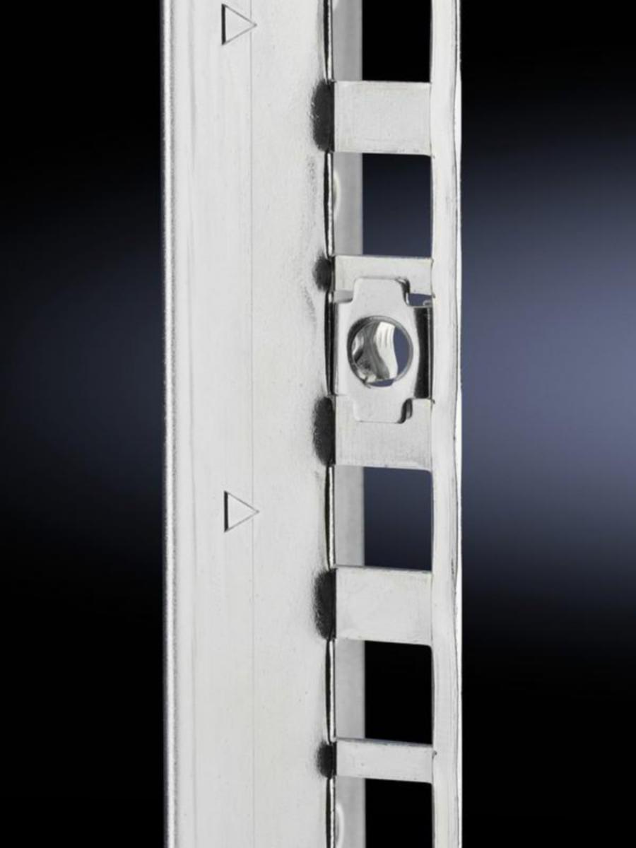 Kaappitarvike Rittal Pistomutteri - KAAPPITARVIKE RITTAL PISTOMUTTERI 19" 50 KPL./PSS.